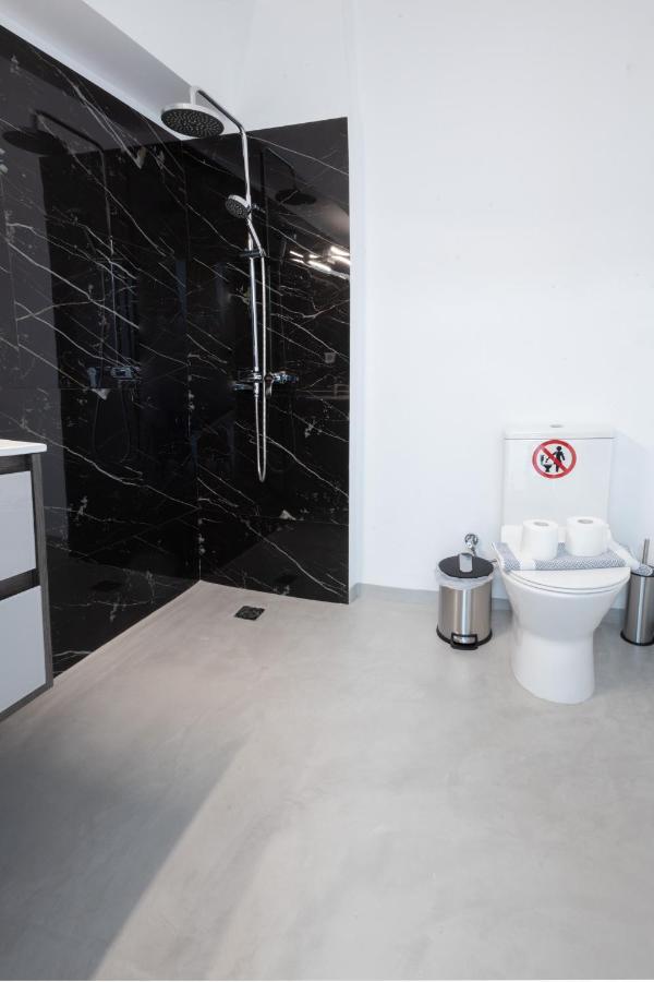 Hip And Fun Apt B Atenas Exterior foto