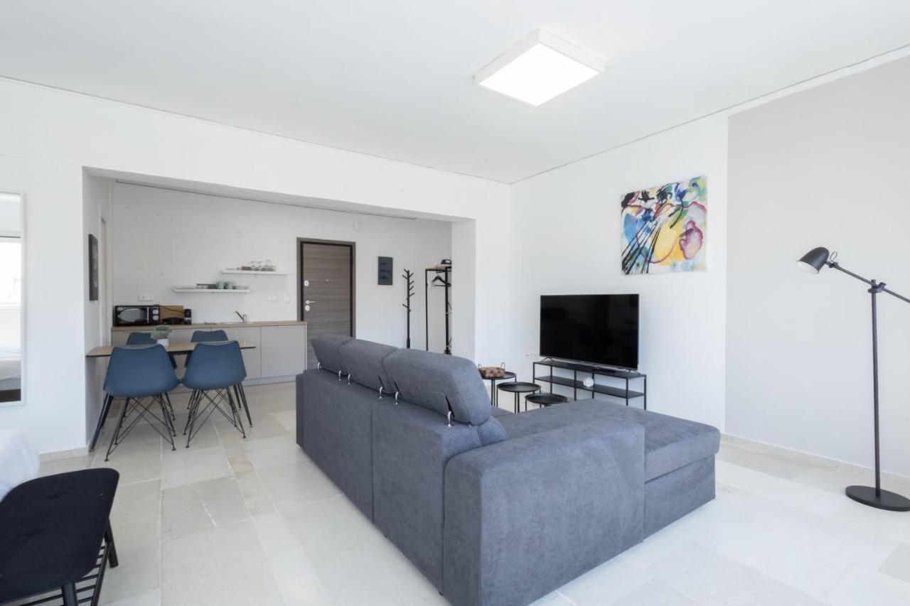 Hip And Fun Apt B Atenas Exterior foto